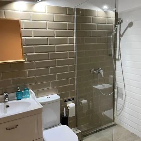 בית הארחה Maremi 3*